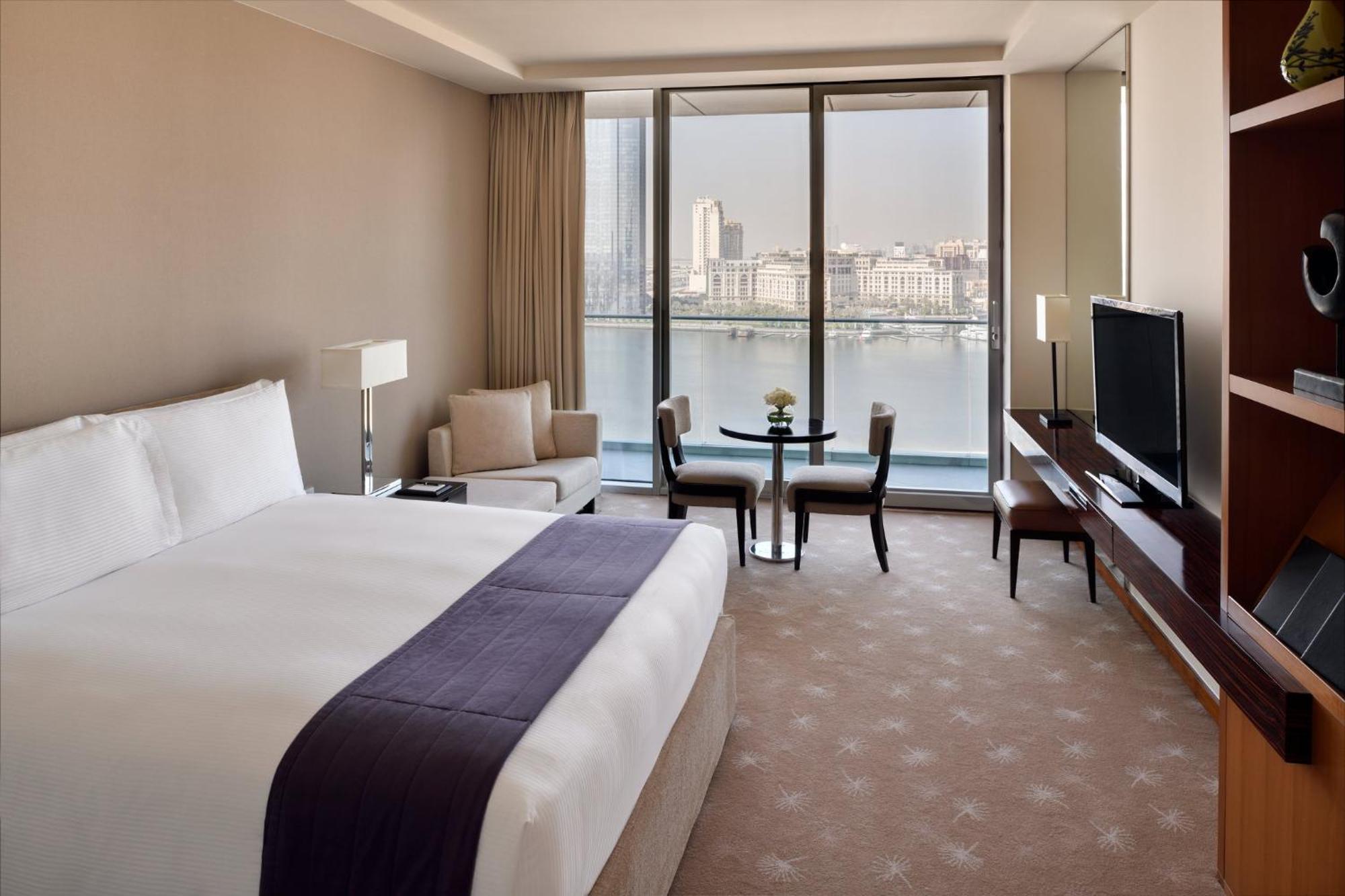 Intercontinental Residence Suites Dubai Festival City By Ihg Luaran gambar Deluxe room