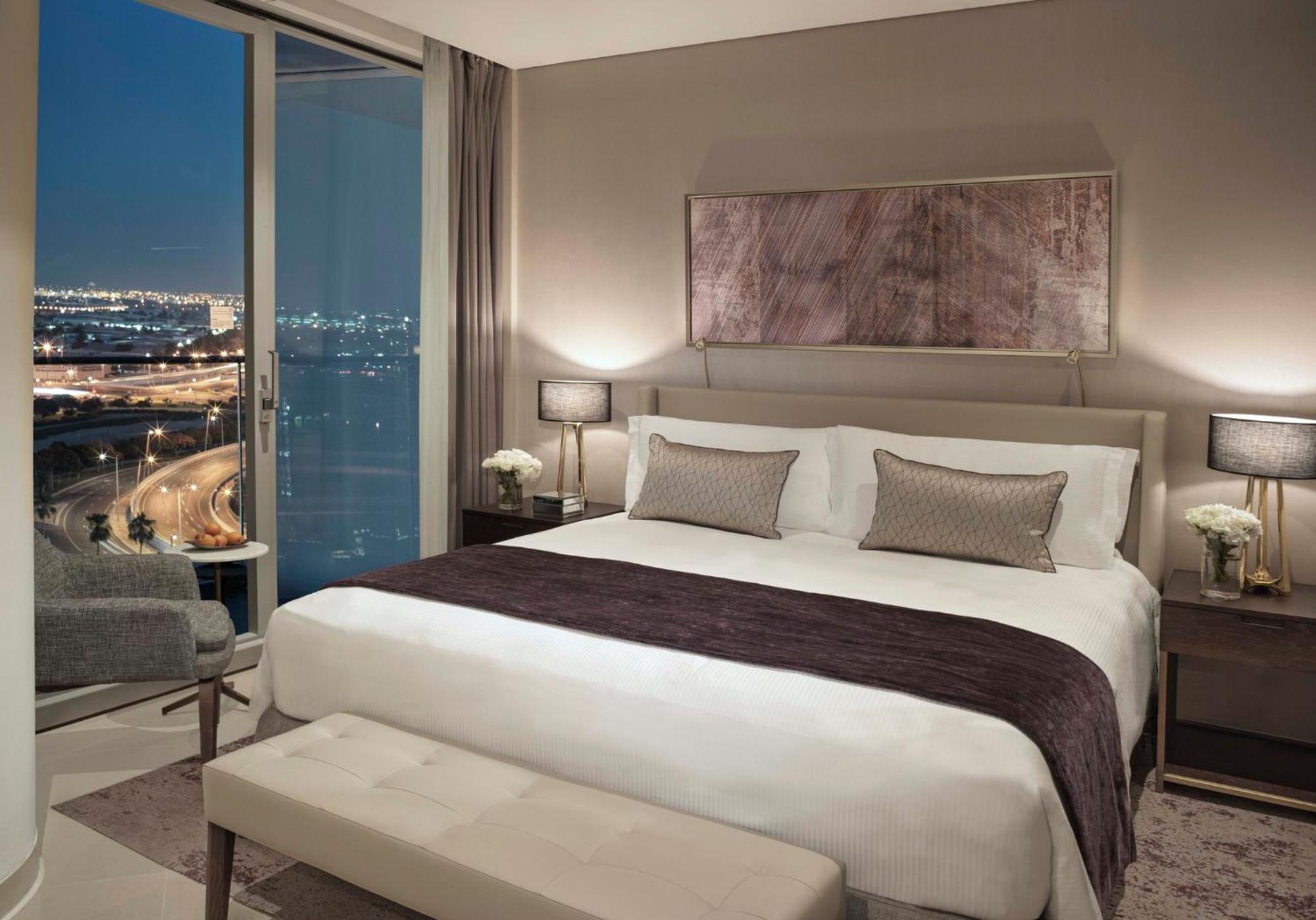 Intercontinental Residence Suites Dubai Festival City By Ihg Luaran gambar A bedroom at the Address Downtown Hotel