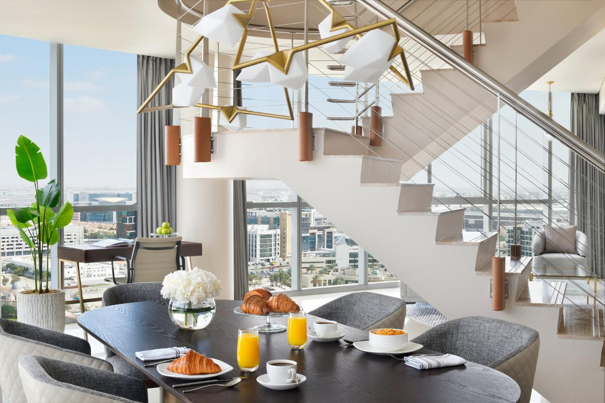 Intercontinental Residence Suites Dubai Festival City By Ihg Luaran gambar A breakfast table at the Waldorf Astoria Chengdu