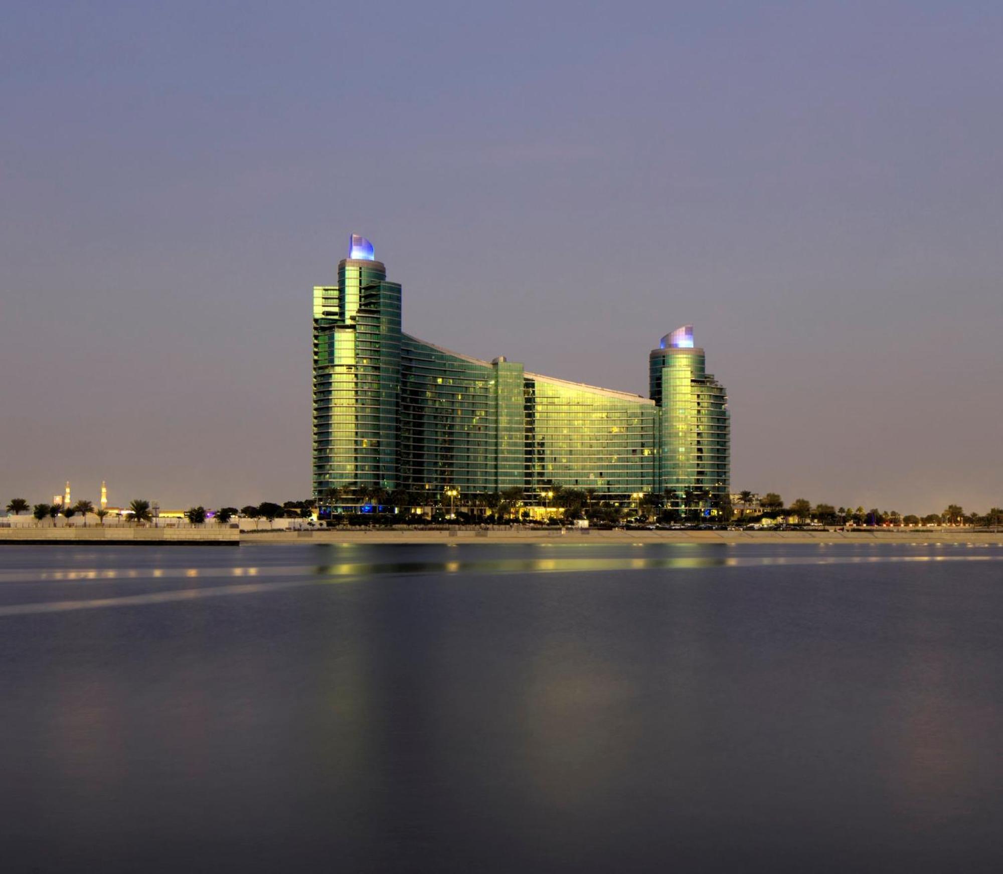 Intercontinental Residence Suites Dubai Festival City By Ihg Luaran gambar The Jumeirah Beach Hotel