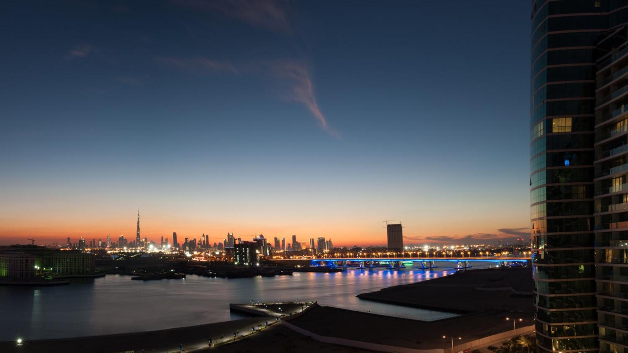 Intercontinental Residence Suites Dubai Festival City By Ihg Luaran gambar View of the city from the Marina