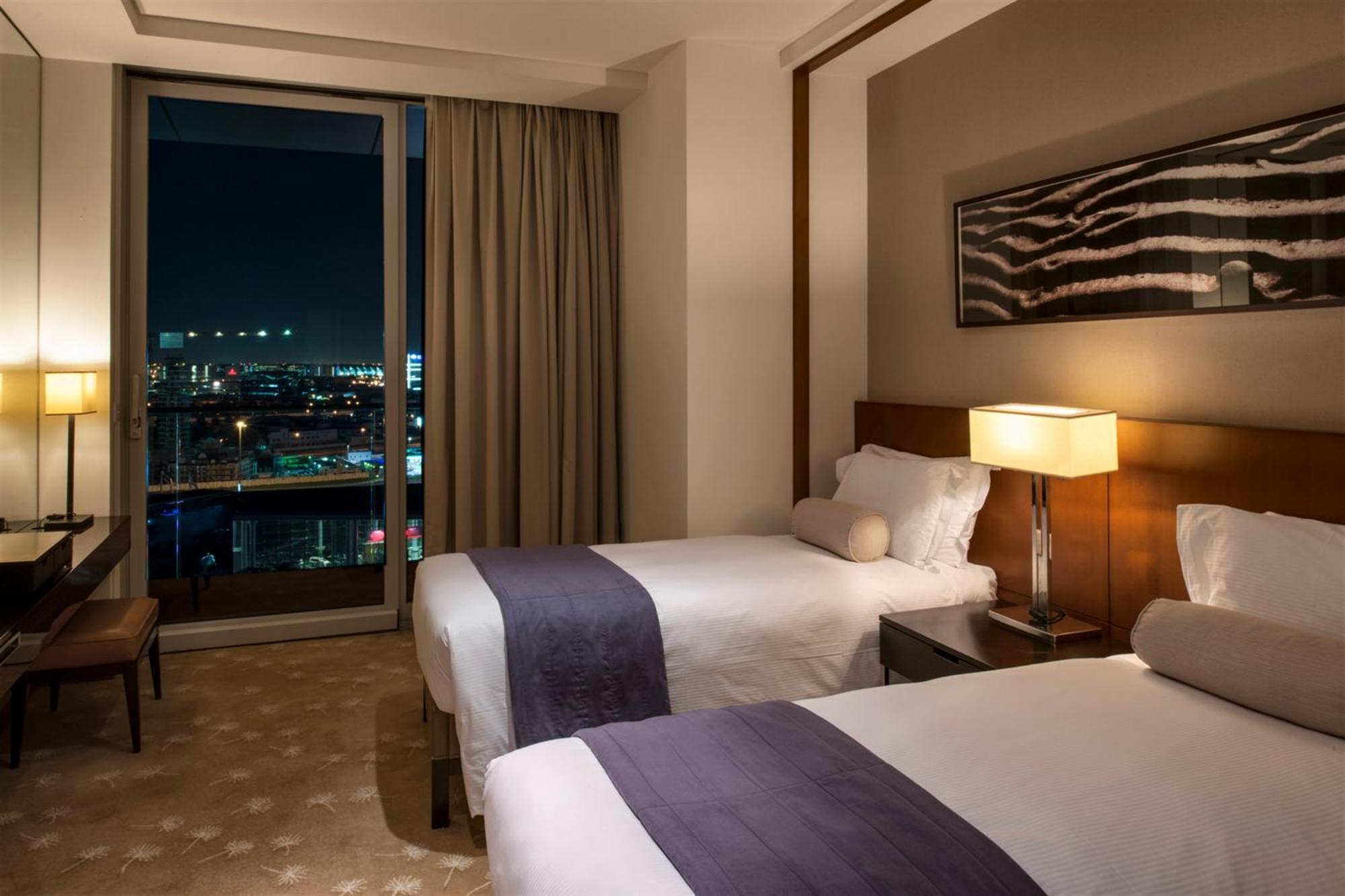 Intercontinental Residence Suites Dubai Festival City By Ihg Luaran gambar Deluxe Room